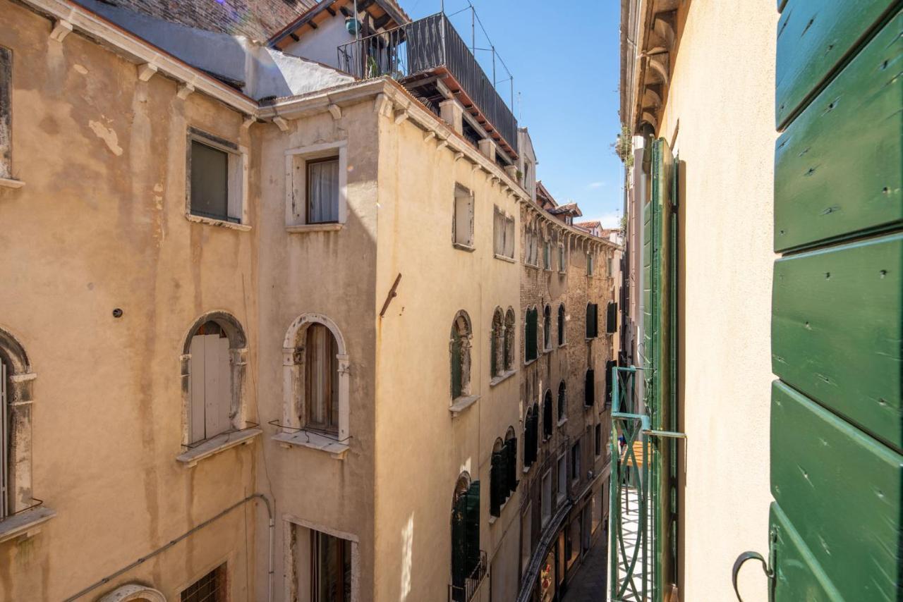 Апартаменты San Marco Prestige With Terrace By Wonderful Italy Венеция Экстерьер фото
